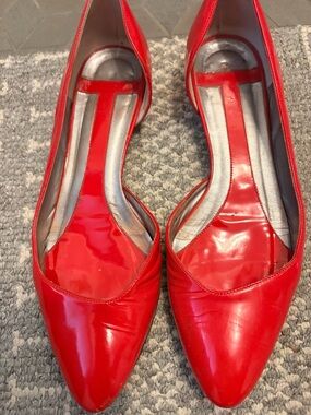 Red Patent Theory Pointed-ToeFlats